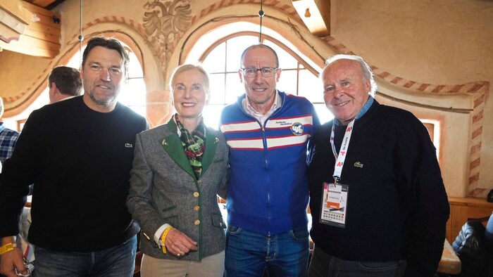 Bernhard Knauß, Roswitha und Alois Stadlober und Hans Grogl (v. li.)