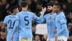 Manchester City zittert sich in der Königsklasse eine Runde weiter. (Bild: APA/AFP/Paul ELLIS)