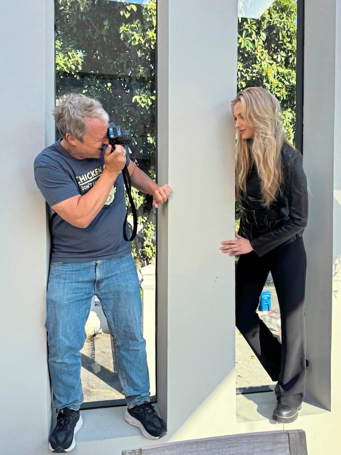 Für Baumann war es das erste Fotoshooting nach den verheerenden Bränden in Los Angeles.