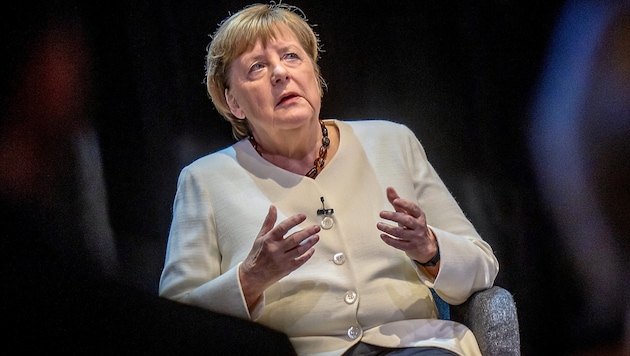 Former Chancellor Angela Merkel is harshly critical of her successor at the head of the CDU. (Bild: APA/AFP/POOL/Michael Kappeler)