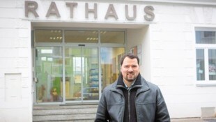 Georg Marksteiner „verteidigte“ den Bürgermeistersessel von Allentsteig gegen ÖVP-Nationalrat ...