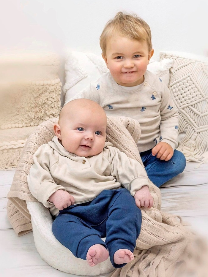 Raphael und Baby Stephan Noel aus Ramsau