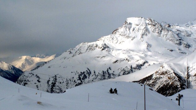 In den französischen Alpen (Bild) sind vor kurzem fünf Menschen bei Lawinenabgängen ums Leben gekommen. Sie waren alle abseits der Piste unterwegs. (Bild: stock.adobe.com/Collpicto)