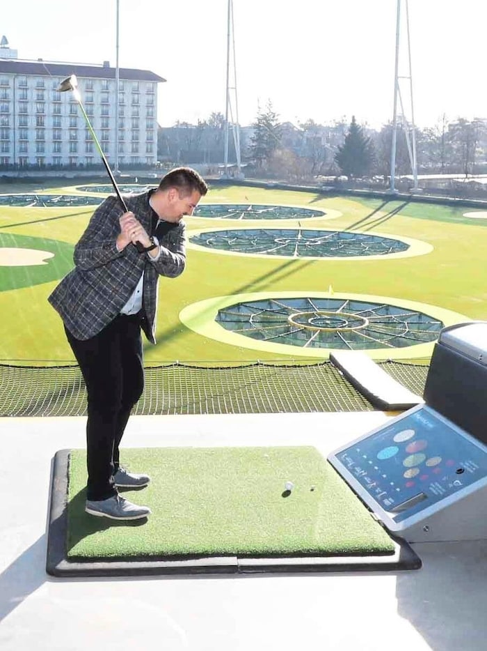Managing Director Patrick Davis in a "bay" teeing off