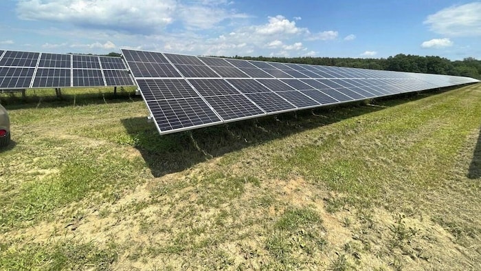 Der weitere Ausbau von Erneuerbaren Energien wird im Klimaschutzgesetz festgeschrieben.