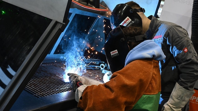 More skilled workers: three new inter-company training workshops are to be created. (Bild: Evelyn Hronek)