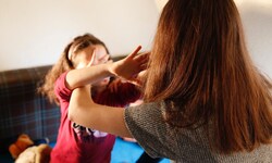 Kinder in schwierigen Umständen brauchen schnell Hilfe – aber es dauert, wenn Jugendämter nicht ...