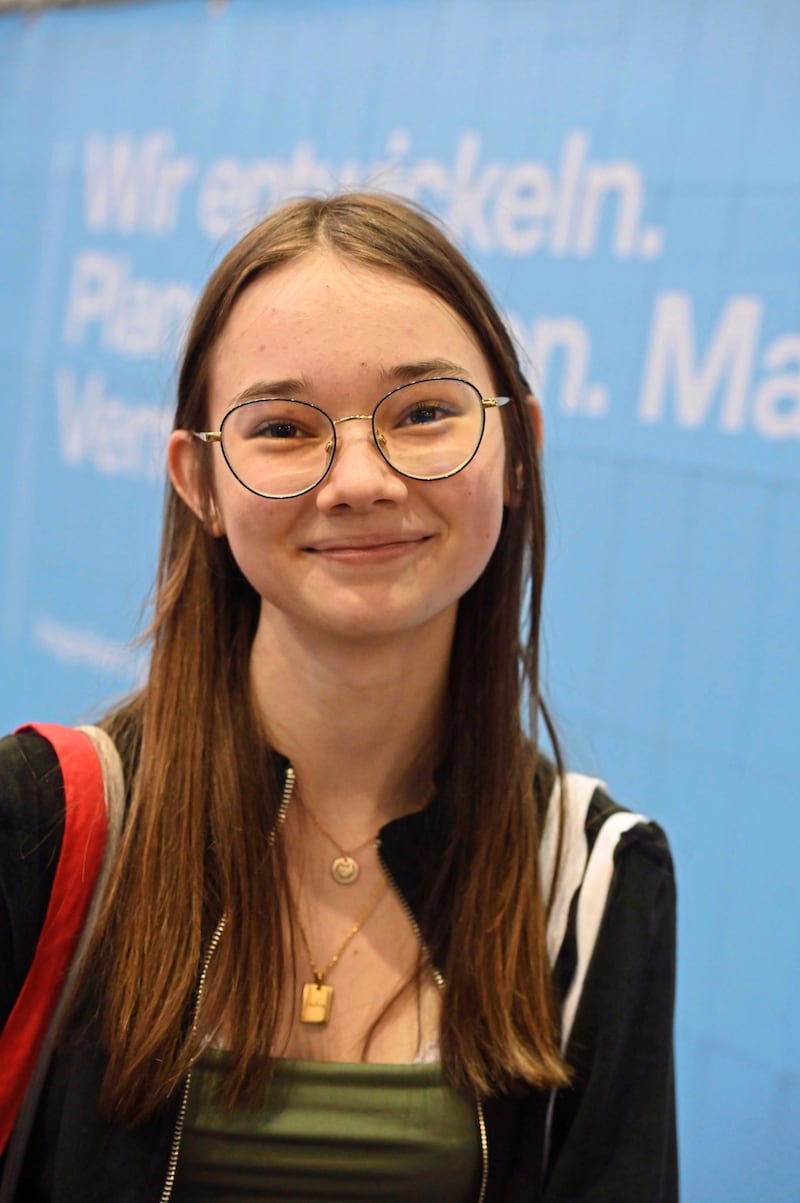 Eileen (13) aus Gallizien: Mich interessiert alles Mögliche, am meisten Industrie- oder Mediendesign. Als ich noch jünger war, wollte ich Kindergärtnerin werden. (Bild: Evelyn Hronek)