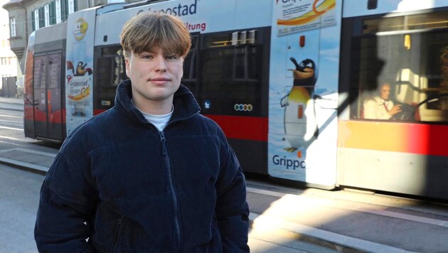 Timon Schicketanz an der Stelle im 2. Wiener Gemendebezirk, an der sich der folgenschwere Unfall im Dezember ereignete. (Bild: Jöchl Martin)