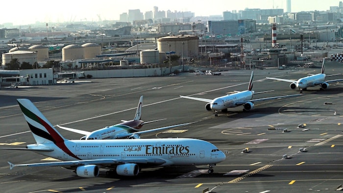 Emirates stellte erst kürzlich attraktive Neuerungen für neue Piloten vor. Nach einer schweren Krise expandiert und rekrutiert die Golf-Airline wieder massiv.