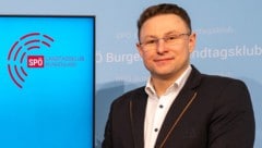 Bezirksrat Christoph Lipinski von der SPÖ stach Parteikollegin Bezirkschefin Silvia Jankovic in Kampfabstimmung aus. (Bild: SPÖ Landtagsklub)