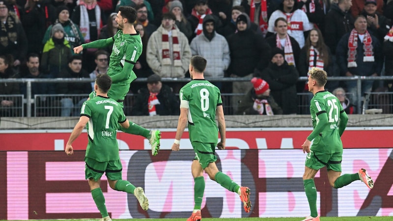 Borussia Mönchengladbach überraschte in Stuttgart. (Bild: AFP)