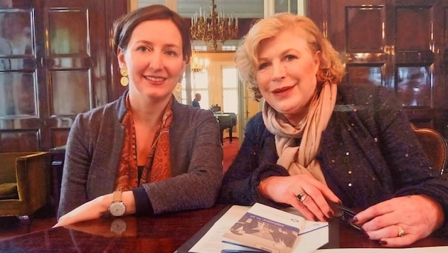 Barbara Stelzl-Marx und Marianne Faithfull in Wien (Bild: BIK)