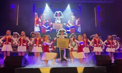Andy „Dancing Star“ Kainz hat seine letzte Saison als Herzog des St. Veiter Faschings eröffnet.
