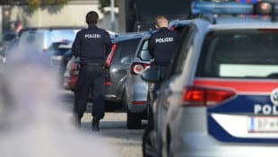 Polizeikontrolle: Auch die Beamten müssen sich bald auf neue Regeln einstellen. (Bild: Wolfgang Spitzbart .)