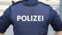 Polizeieinsatz in Spittal an der Drau: Nach einem Überfall wird der Täter gesucht.