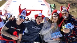 Bis zu 15.000 Fans feuern täglich ihre Helden bei der Ski-WM in Saalbach an. Wie schafft man es da, nicht heiser zu werden? „So einfach ist das nicht“, sagen Experten. (Bild: GEPA pictures/ Mario Buehner-Weinrauch)