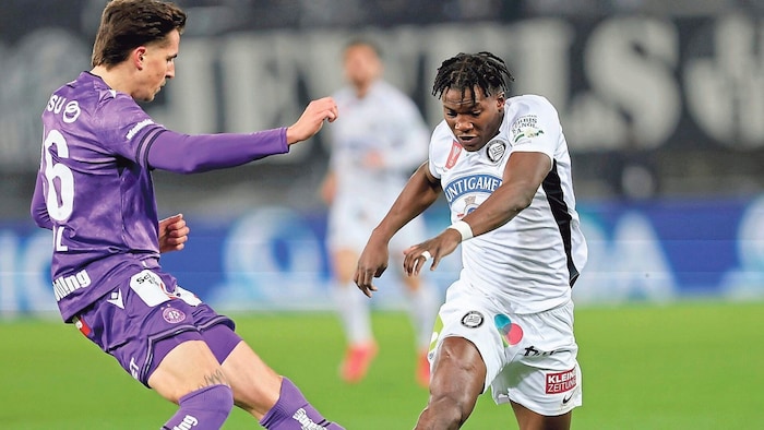 Der Norweger Seedy Jatta rackert, aber trifft zu selten.