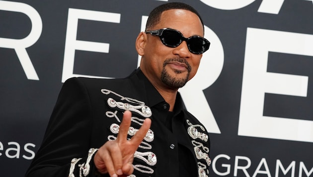 At the Grammy Awards, Will Smith appeared very nonchalant. But fans grumbled about the actor's comeback after his scandalous Oscar slap. (Bild: APA/Jordan Strauss/Invision/AP)