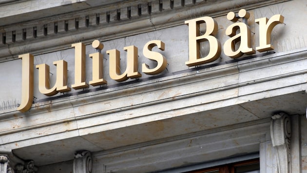 Bei der Schweizer Privatbank Julius Bär wird derzeit ein strikter Sparkus gefahren. (Bild: stock.adobe.com/Hans-Joachim Nitschmann)