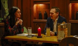 Redakteurin Elisa Torner im Gespräch mit Landespolizeidirektor Bernhard Rausch