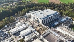 Die A&S-Zentrale in Leoben-Hinterberg (Bild: AT&S)