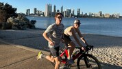 Philip Pertl mit Freundin Lisa-Marie in Australien.