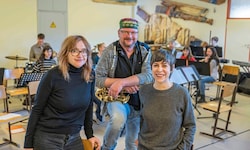 Autorin Angelika Reitzer, Archie Hochörtler und Komponistin Laura Winkler
