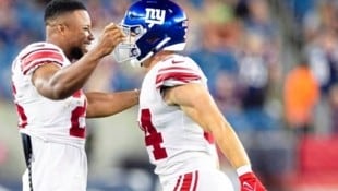 Superstar Saquon Barkley (l.) jubelte mit Sandro Platzgummer. (Bild: Matt Swensen, New York Giants)