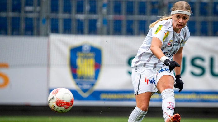 Maria Olsen zauberte im Rheindorf zweieinhalb Jahre lang – nun spielt sie für Liga-Konkurrent Austria Wien.