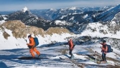 Auf Skitouren im Gesäuse. Im Bild sieht man links im Hintergrund das steirische Matterhorn, den 2217 Meter hohen Lugauer.  (Bild: Wallner Hannes)