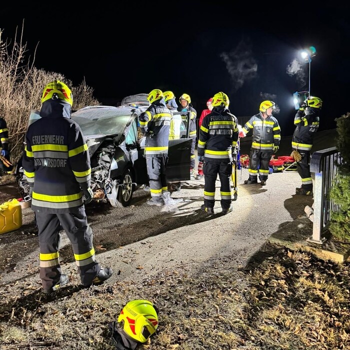 Am Auto entstand ein Totalschaden.