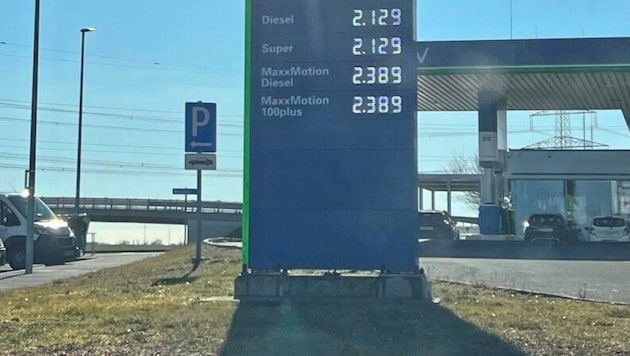 From cheap discounters in Eisenstadt to high fuel prices on the A 2 and A 3 near Hornstein - the differences between the filling stations are horrendous, much to the annoyance of drivers. (Bild: Grammer Karl/Karl Grammer)