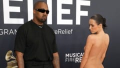 Der skandalöse Auftritt seiner Ehefrau Bianca Censori soll alleine die Idee von Kanye West gewesen sein, plauderte jetzt ein Insider aus. (Bild: 2025 Getty Images)