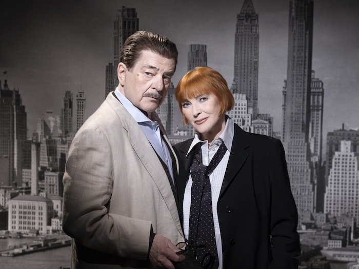 Chris Lohner und Erwin Steinhauer versuchen im Veranstaltungszentrum Molln, dem Geheimnis der ...