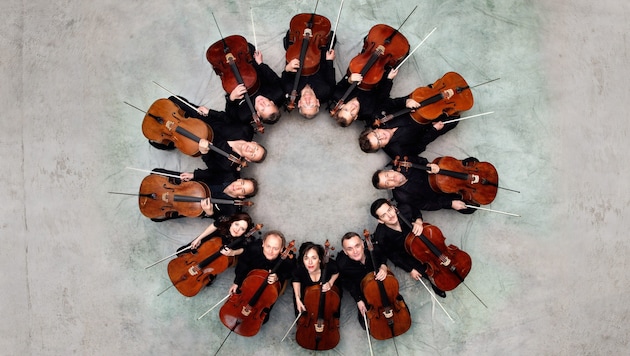 Die 12 Cellisten der Berliner Philharmoniker gelten als Ausnahmeensemble, sie gastieren in Linz (Bild: uwe arens

nutzung immer mit autorennennung und nur nach absprache)