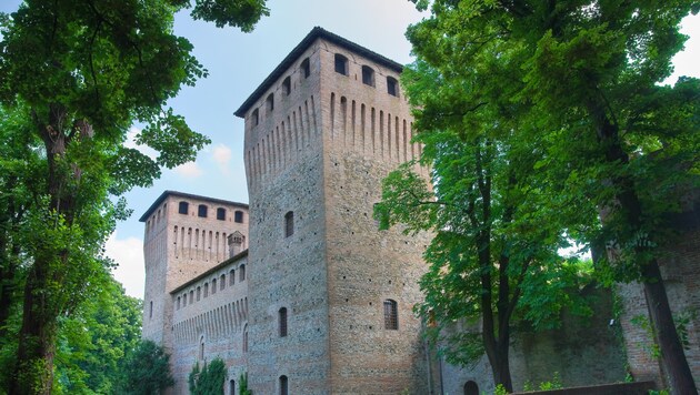 Das Hubschrauberunglück geschah auf einem Grundstück, das zum Castello di Castelguelfo (Bild) gehört. (Bild: stock.adobe.com/Mi.Ti.)