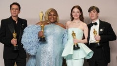 Die Vorjahressieger Robert Downey Jr., Da‘Vine Joy Randolph, Emma Stone und Cillian Murphy sind in diesem Jahr Oscar-„Presenter“ (Bild: Jordan Strauss/Invision/AP)