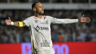 Neymar kickt wieder in seiner Heimat.