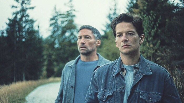 Ihr Lebensgefährte und ihr Vater suchen mit Freiwilligen nach ihr.