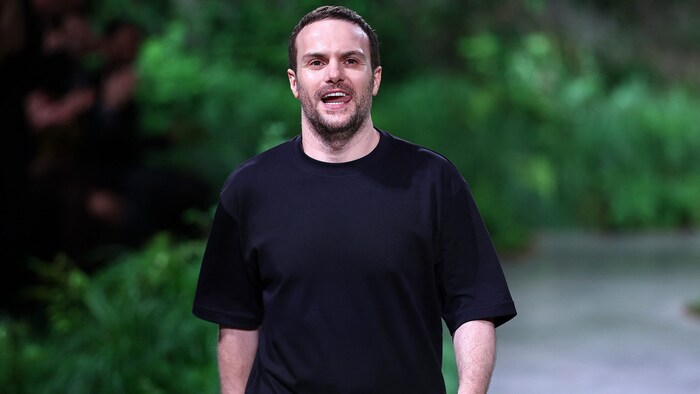 Warum sich Gucci von Sabato De Sarno trennt, das gab das Modehaus nicht bekannt.