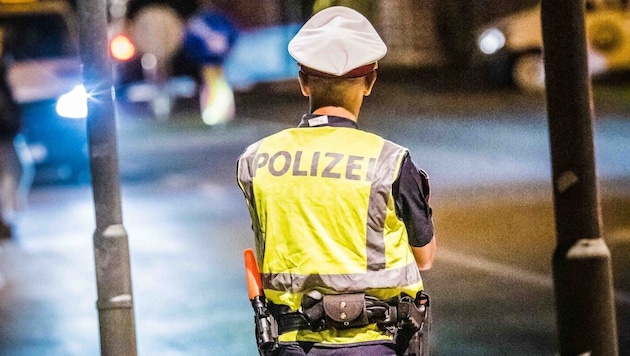 A police check ended the 370-kilometre joyride through half of Austria (symbolic photo) (Bild: Pressefoto Scharinger/Daniel Scharinger)