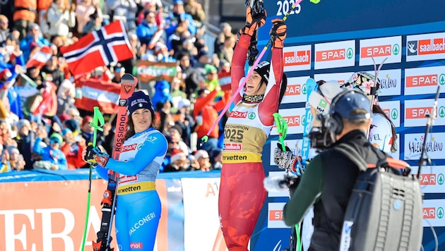 Stephanie Venier (center) was celebrated by the fans. (Bild: Birbaumer Christof)