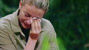 Im Dschungelcamp ging Anna-Carina an ihre Grenzen. Nach ihrem Aus verrät sie, dass sie zum ...