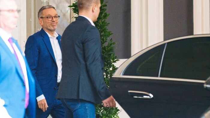 Zumindest öffentlich macht FPÖ-Chef Kickl noch gute Miene – hinter den Kulissen ist man von einer Einigung mit der ÖVP aber noch weit entfernt.
