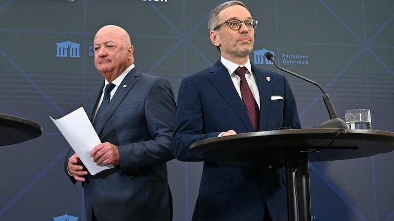 ÖVP chairman Christian Stocker and FPÖ leader Herber Kickl (Bild: APA/HELMUT FOHRINGER)