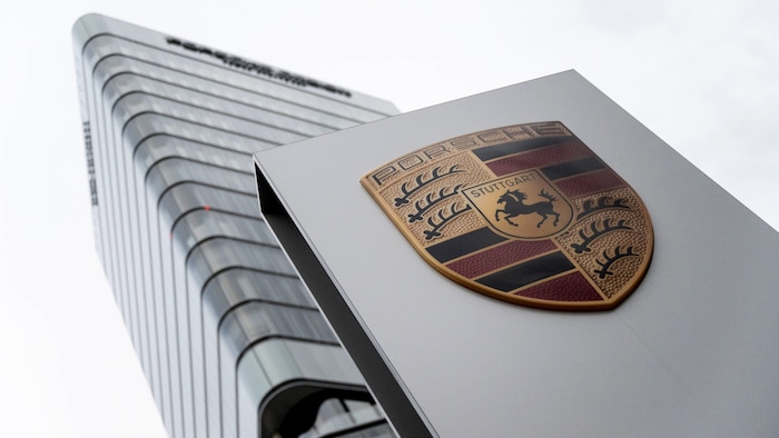 Allein bei Porsche nimmt man Milliarden in die Hand, um die ehrgeizigen Elektro-Pläne über den ...