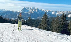 Rudi Wienerroither kommt auf 100 Skitourentage im Jahr und war bereits in der ganzen Welt auf ...