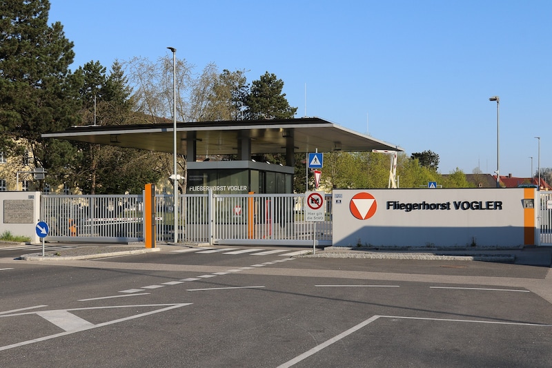 In der Kaserne Hörsching war nachts zum 21. Jänner Alarm geschlagen worden.  (Bild: Pressefoto Scharinger © Daniel Scharinger)