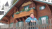 Regina Schrittwieser (oben) ist seit 2003 Bürgermeisterin in Krieglach.